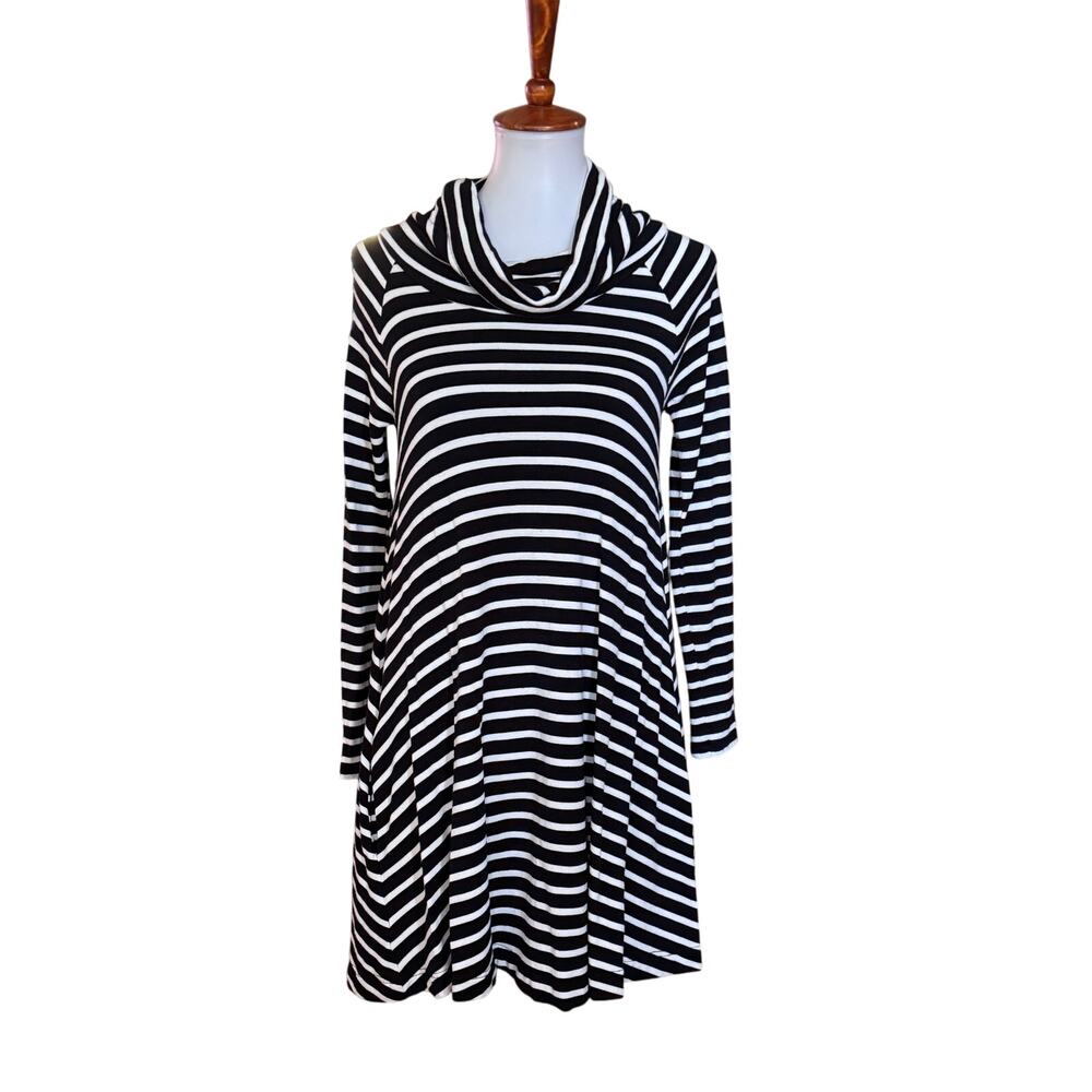 Lou & Gray Black and White Striped Mock Neck Long Sleeved Dress